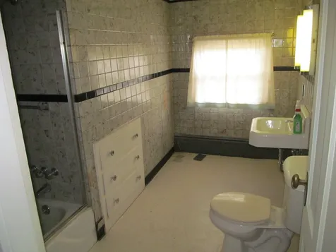 1 Foster Place Claremont NH 03743