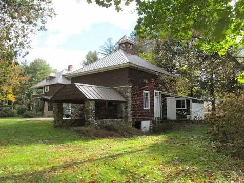 1 Foster Place Claremont NH 03743