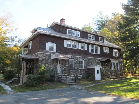 1 Foster Place Claremont NH 03743