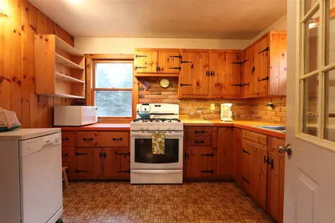 379 Strobridge Hill Barnet VT 05821