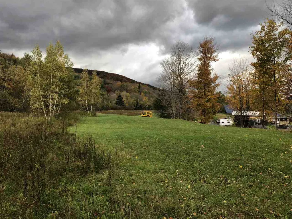 1094 Vt Route 100 Warren VT 05674