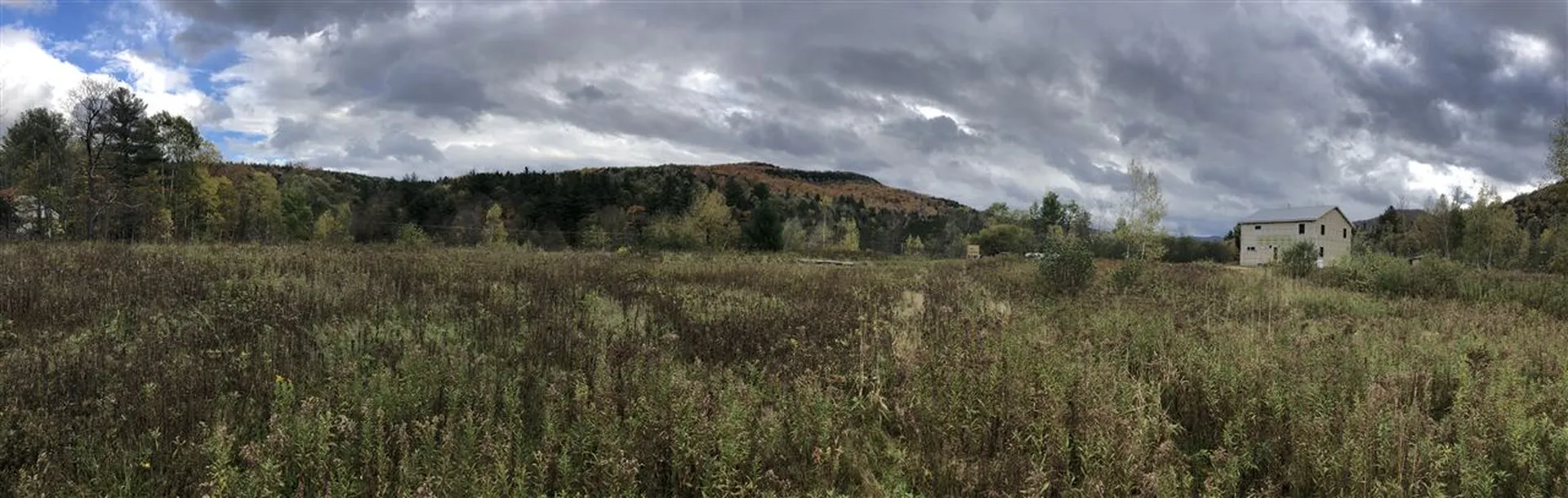 1094 Vt Route 100 Warren VT 05674