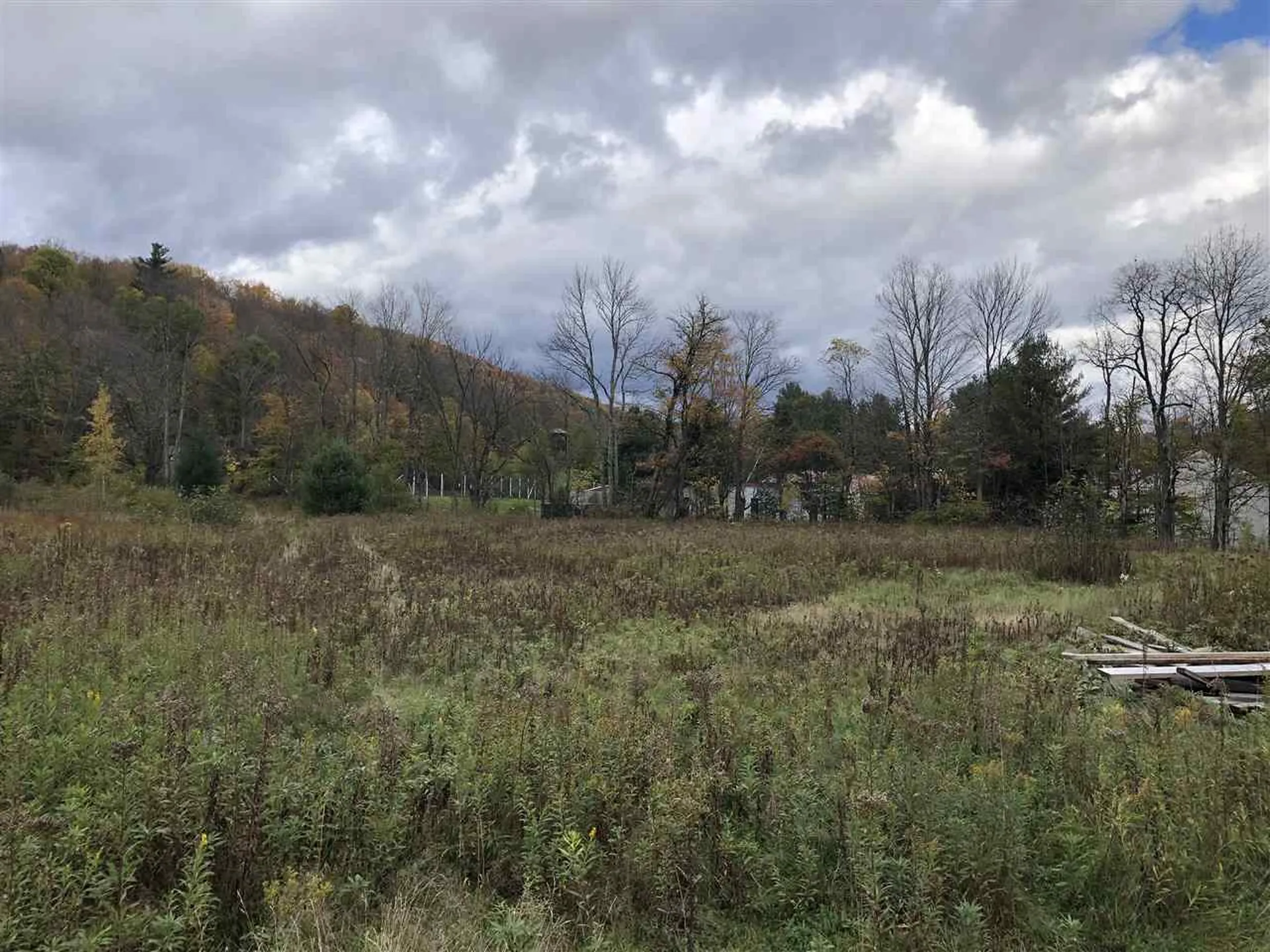 1094 Vt Route 100 Warren VT 05674