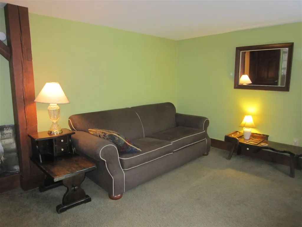 83 Mountain View Road Putney VT 05346
