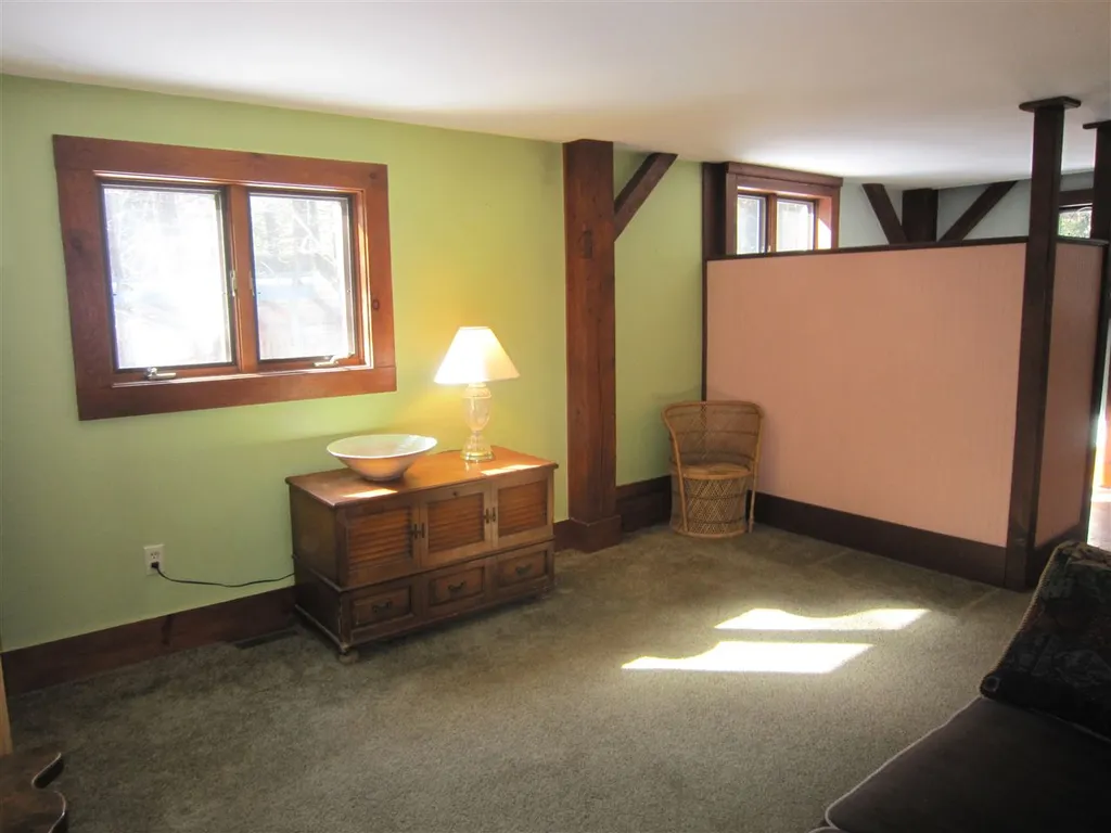 83 Mountain View Road Putney VT 05346