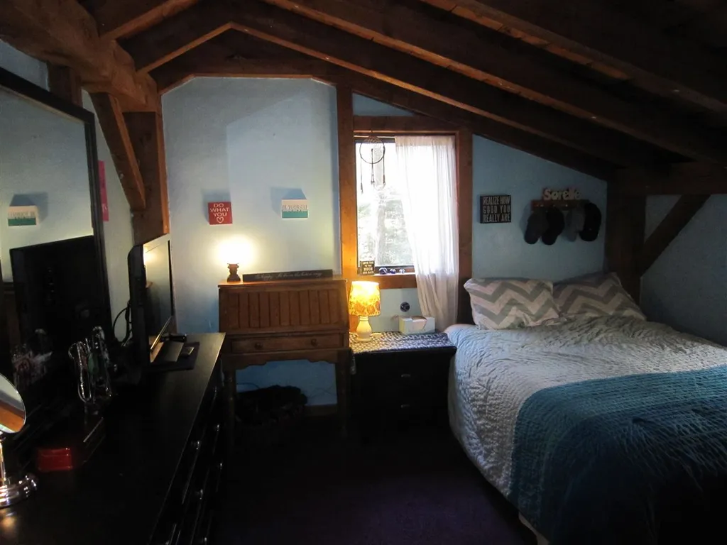 83 Mountain View Road Putney VT 05346