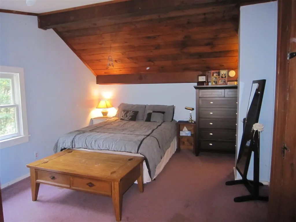 83 Mountain View Road Putney VT 05346