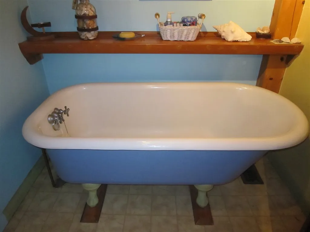 83 Mountain View Road Putney VT 05346