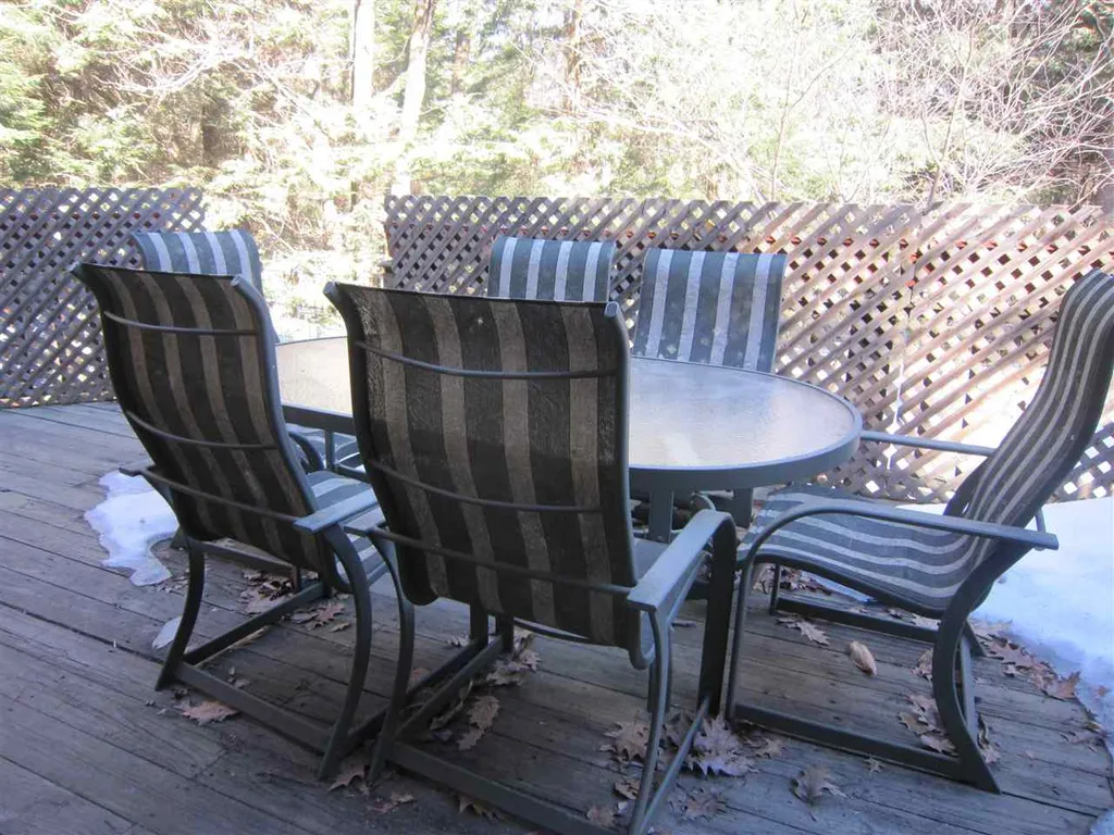 83 Mountain View Road Putney VT 05346