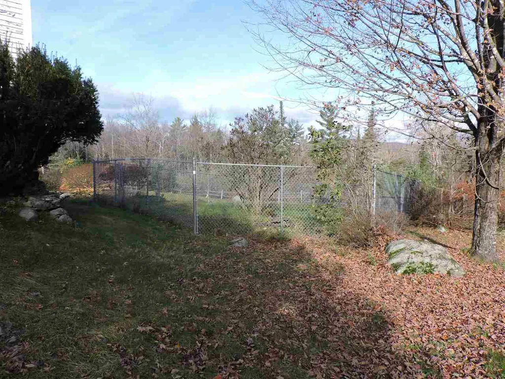 1050 Murray Hill Road Hill NH 03243-3246