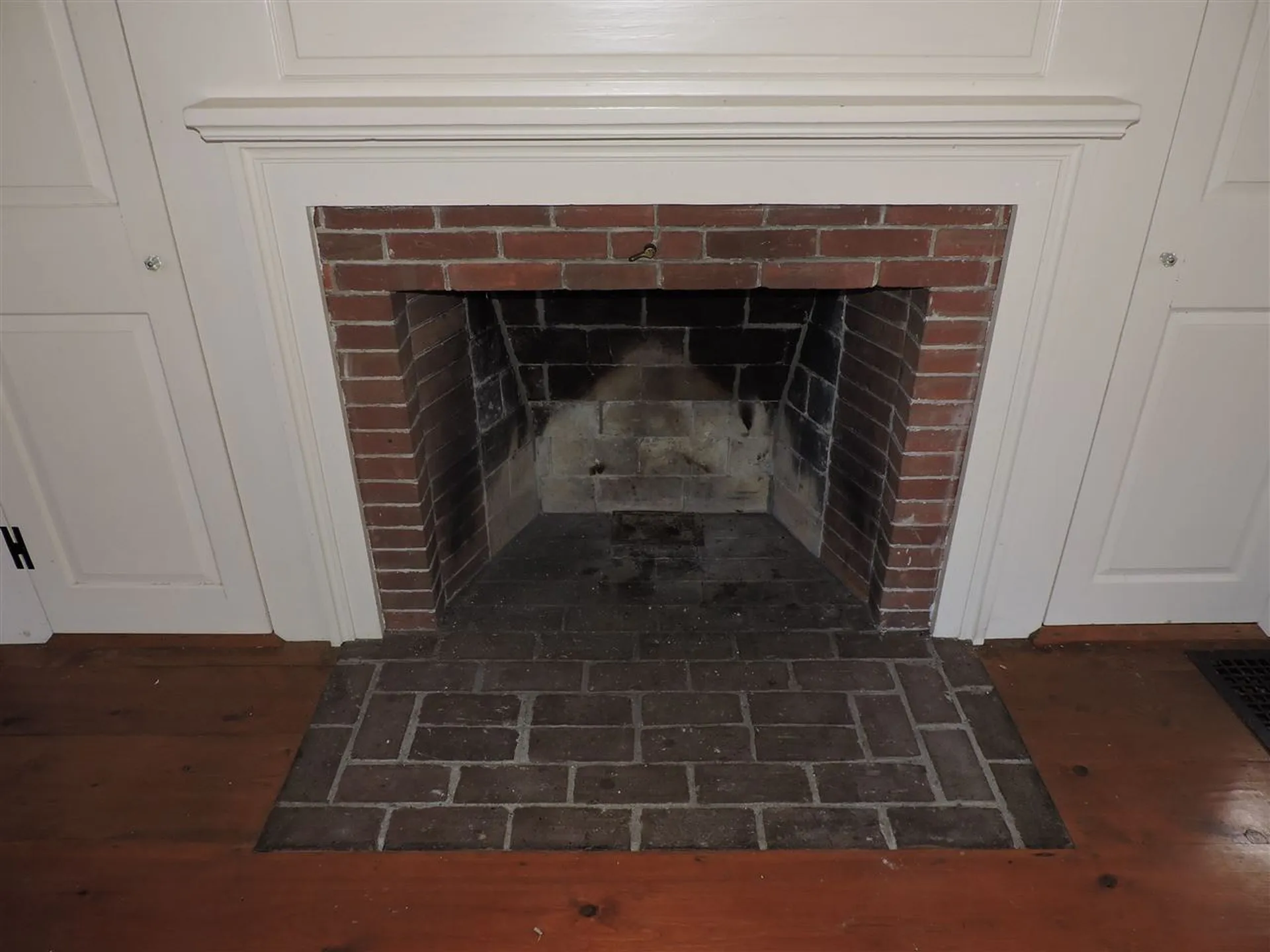 1050 Murray Hill Road Hill NH 03243-3246