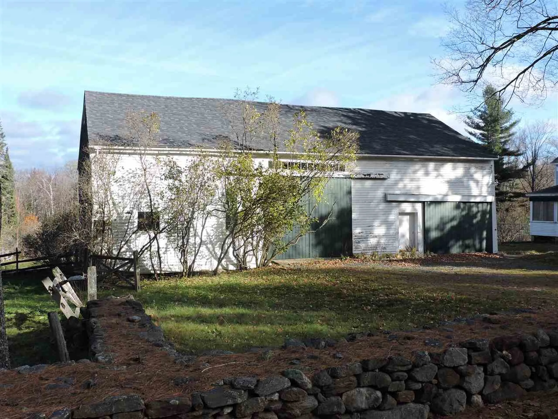 1050 Murray Hill Road Hill NH 03243-3246