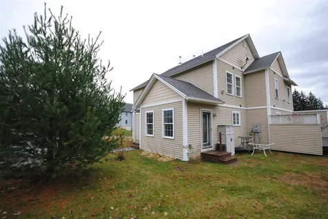 18b Butterfield Drive Dover VT 05356