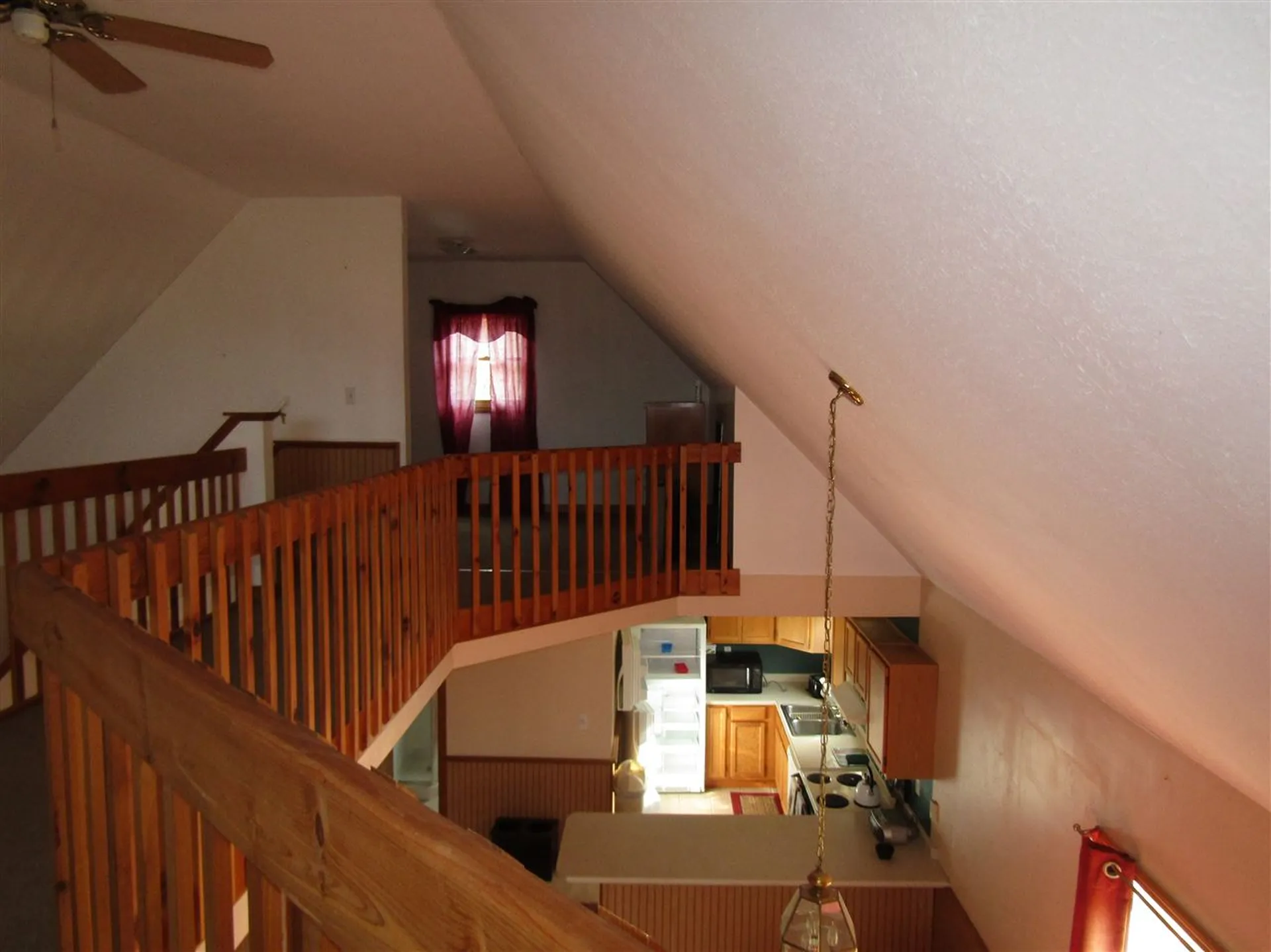 31 Mackinnon Road Colebrook NH 03576
