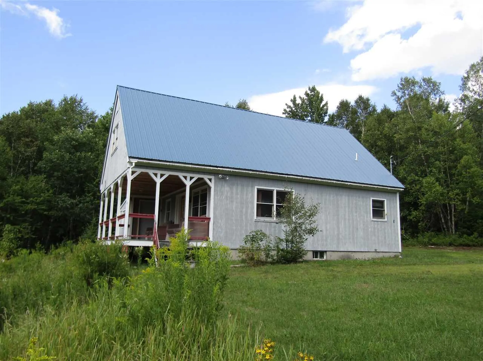 31 Mackinnon Road Colebrook NH 03576