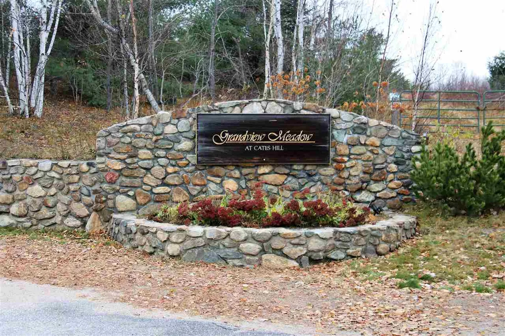 122/16 Grandview Drive Berlin NH 03570