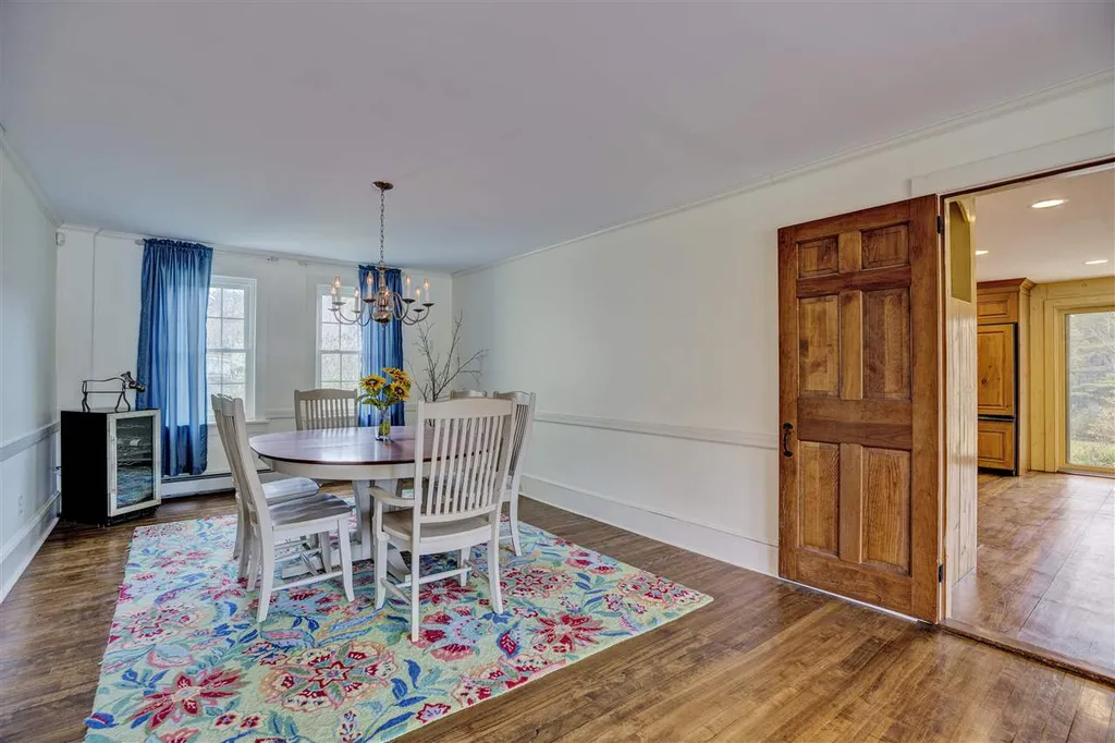 161 Shaker Street New London NH 03257