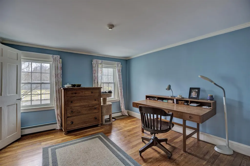 161 Shaker Street New London NH 03257