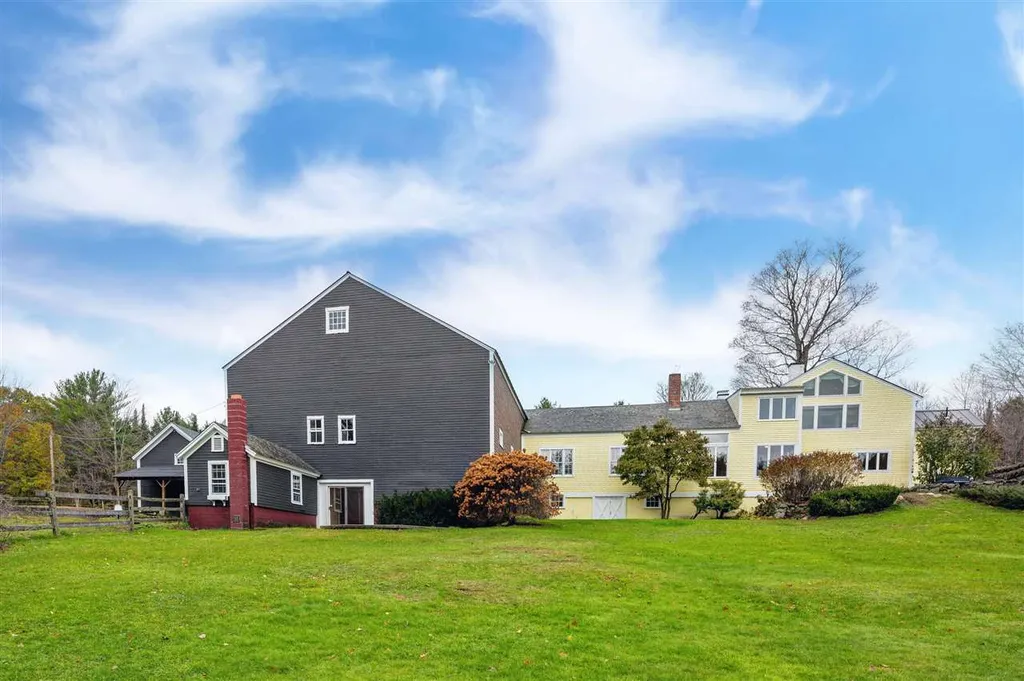 161 Shaker Street New London NH 03257
