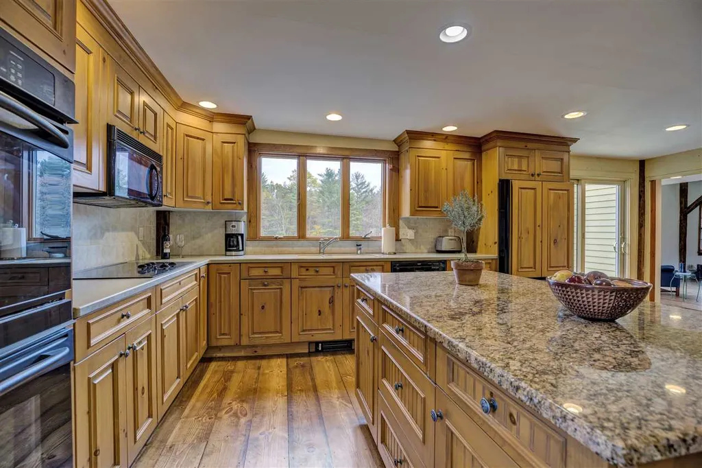 161 Shaker Street New London NH 03257