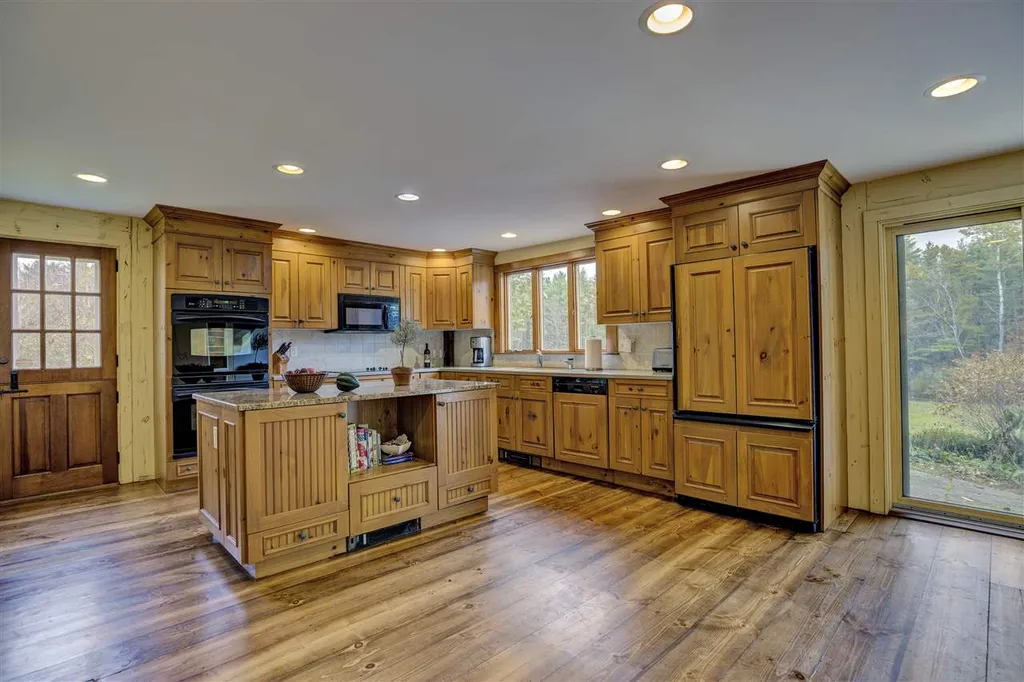 161 Shaker Street New London NH 03257