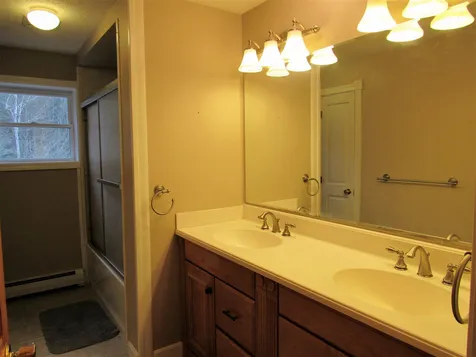 113 Glen Road Gorham NH 03581