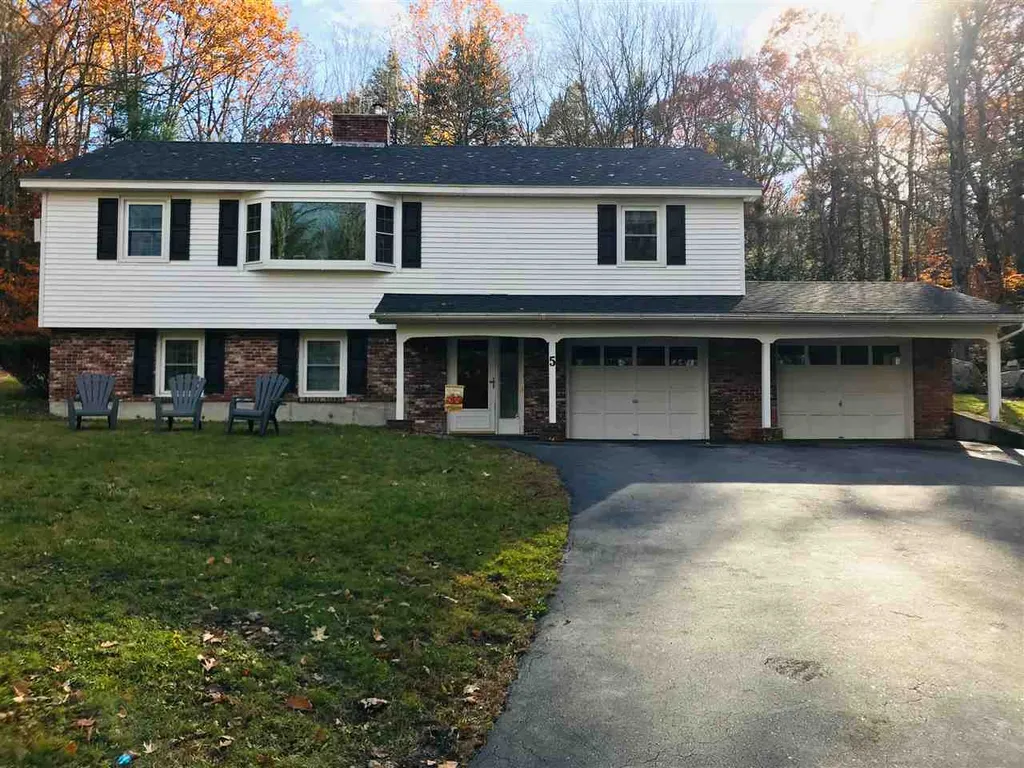 5 Rocky Point Drive Bow NH 03304