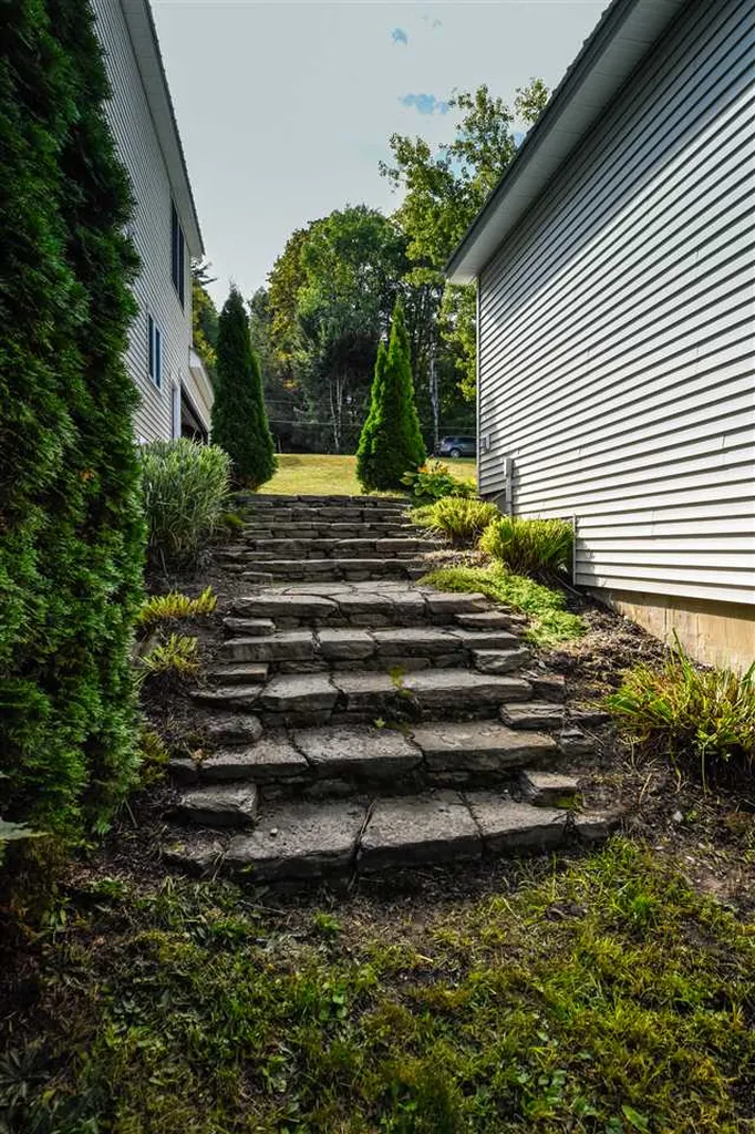 111 Hillcrest Terrace Brattleboro VT 05301