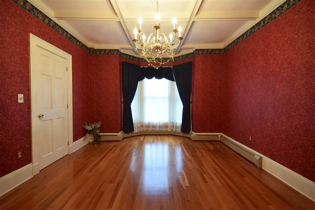 189 South Main Street Richford VT 05476