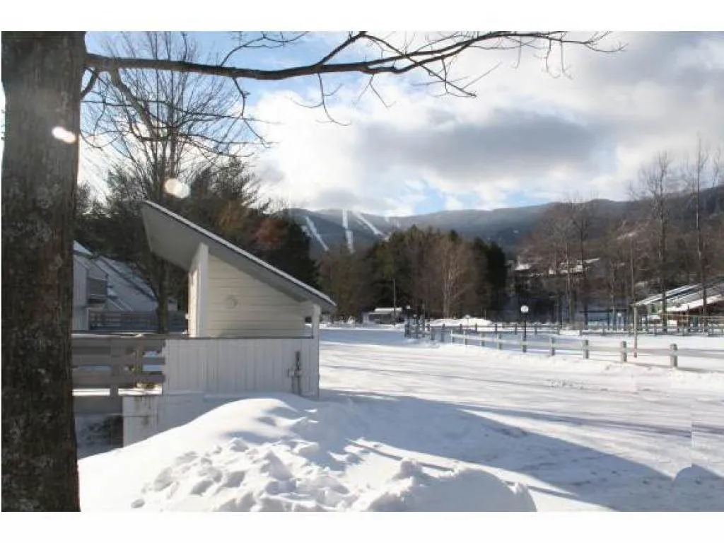 77 Bridges Resort Warren VT 05674