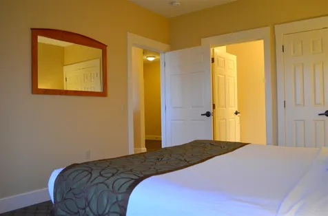 418 Q2 Jackson Gore Inn Ludlow VT 05149