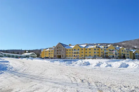418 Q2 Jackson Gore Inn Ludlow VT 05149