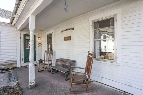 11 Lower Main Street Sunapee NH 03782