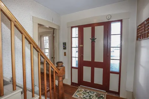 11 Lower Main Street Sunapee NH 03782