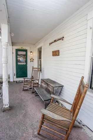 11 Lower Main Street Sunapee NH 03782