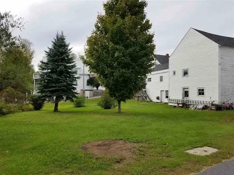 11 Lower Main Street Sunapee NH 03782