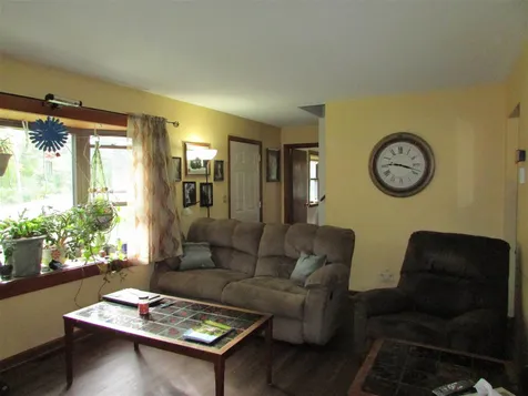 90 Lapan Circle Enfield NH 03748