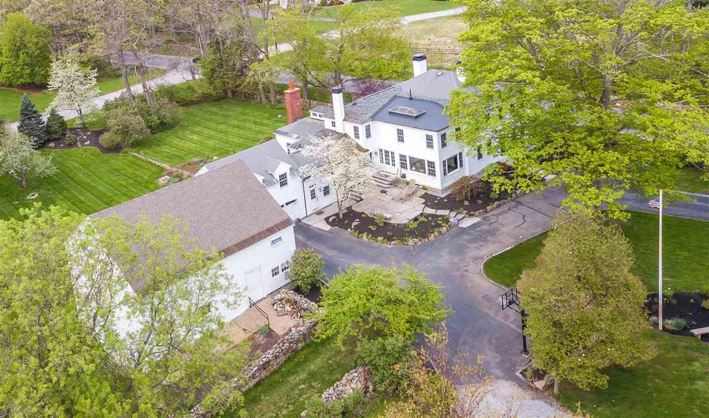 366 Wallace Road Bedford NH 03110