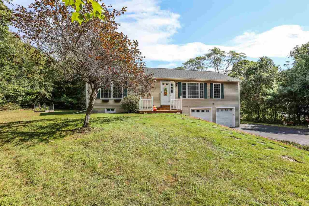 101 Knox Road Bow NH 03304