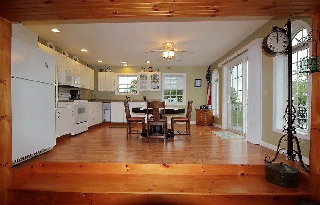 1447 West Shore Road Isle La Motte VT 05463
