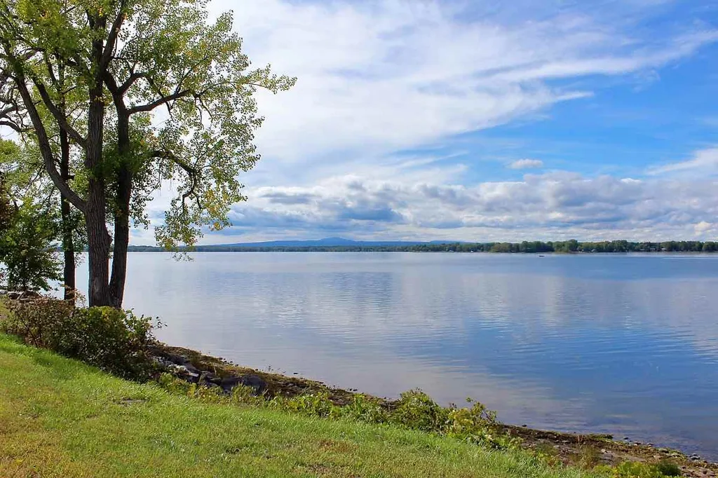 1447 West Shore Road Isle La Motte VT 05463