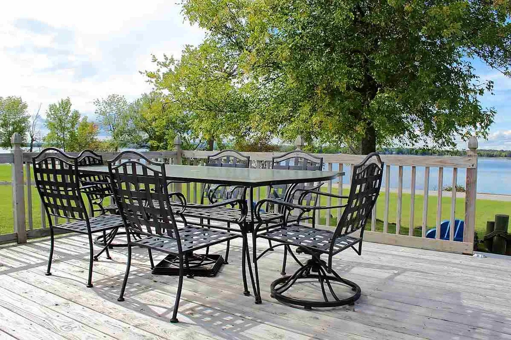 1447 West Shore Road Isle La Motte VT 05463