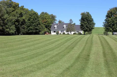 135 Can-american Drive Derby VT 05829