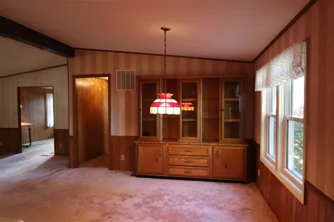 82 Elm Court Seabrook NH 03874
