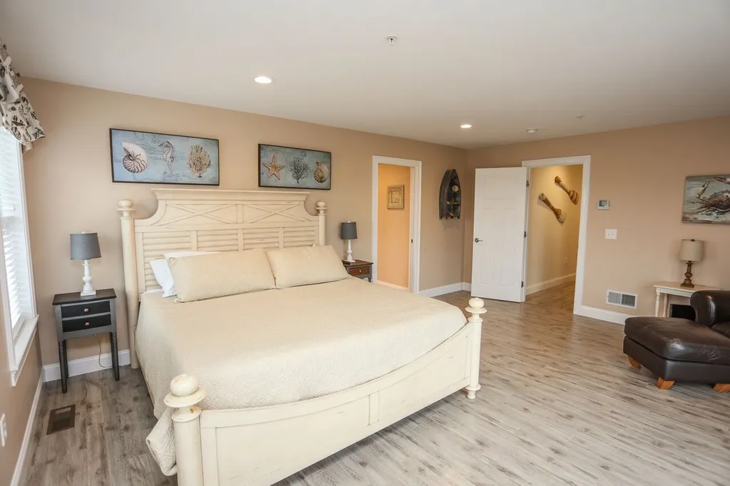 29 Epping Avenue Hampton NH 03842