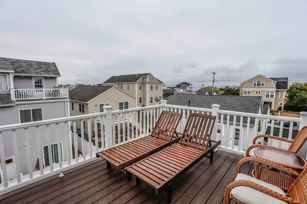 29 Epping Avenue Hampton NH 03842