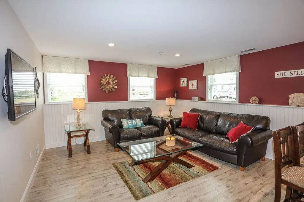 29 Epping Avenue Hampton NH 03842