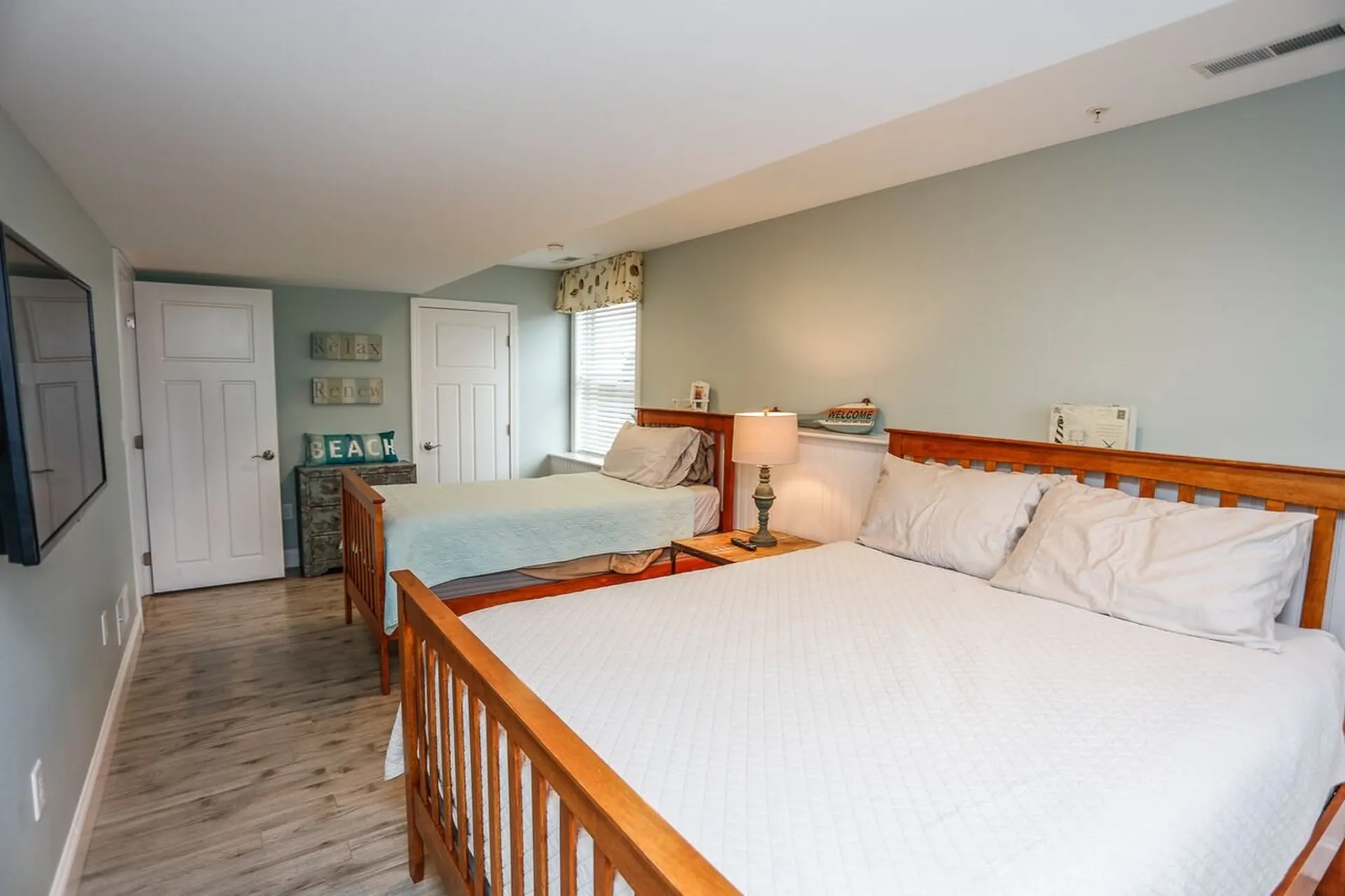 29 Epping Avenue Hampton NH 03842