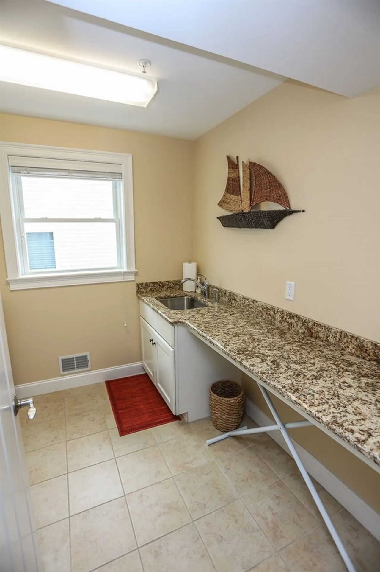 29 Epping Avenue Hampton NH 03842