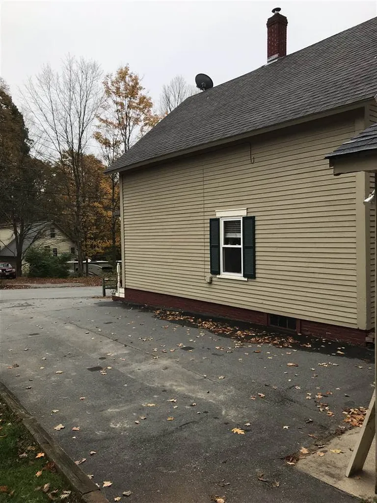 29 Taylor Hill Road Charlestown NH 03603